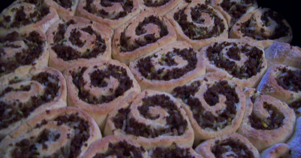 Dutch Oven Madness! Day 195 Hamburger Roll Ups